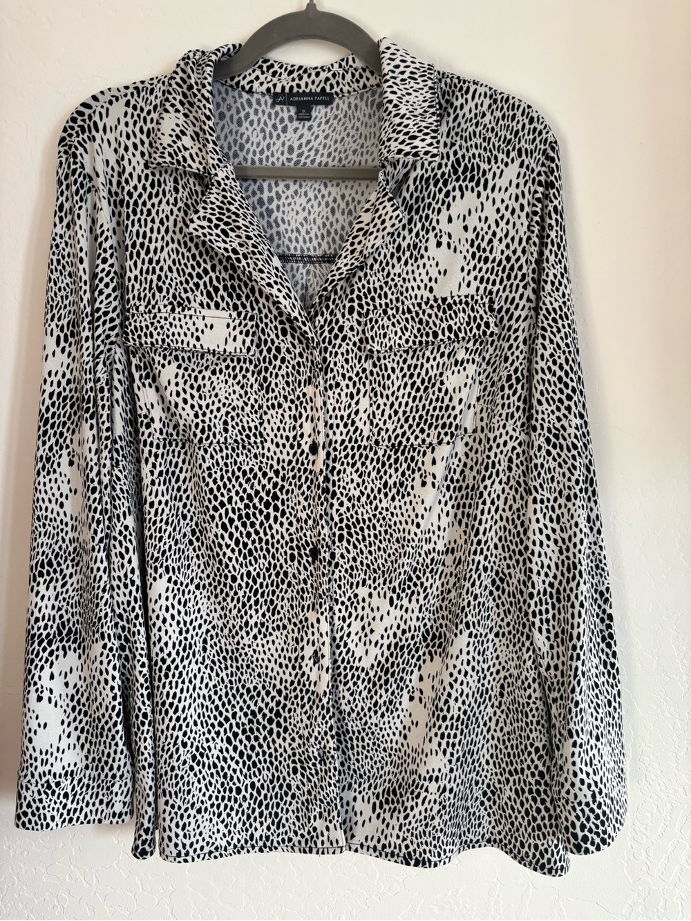 Adrianna Papell Black & White Dotted Animal-Print Button-Down